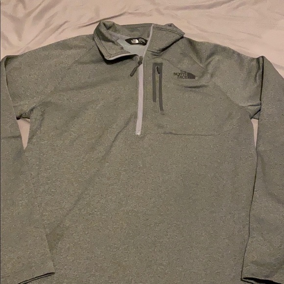 Men’s North Face 1/4 zip - Picture 1 of 3